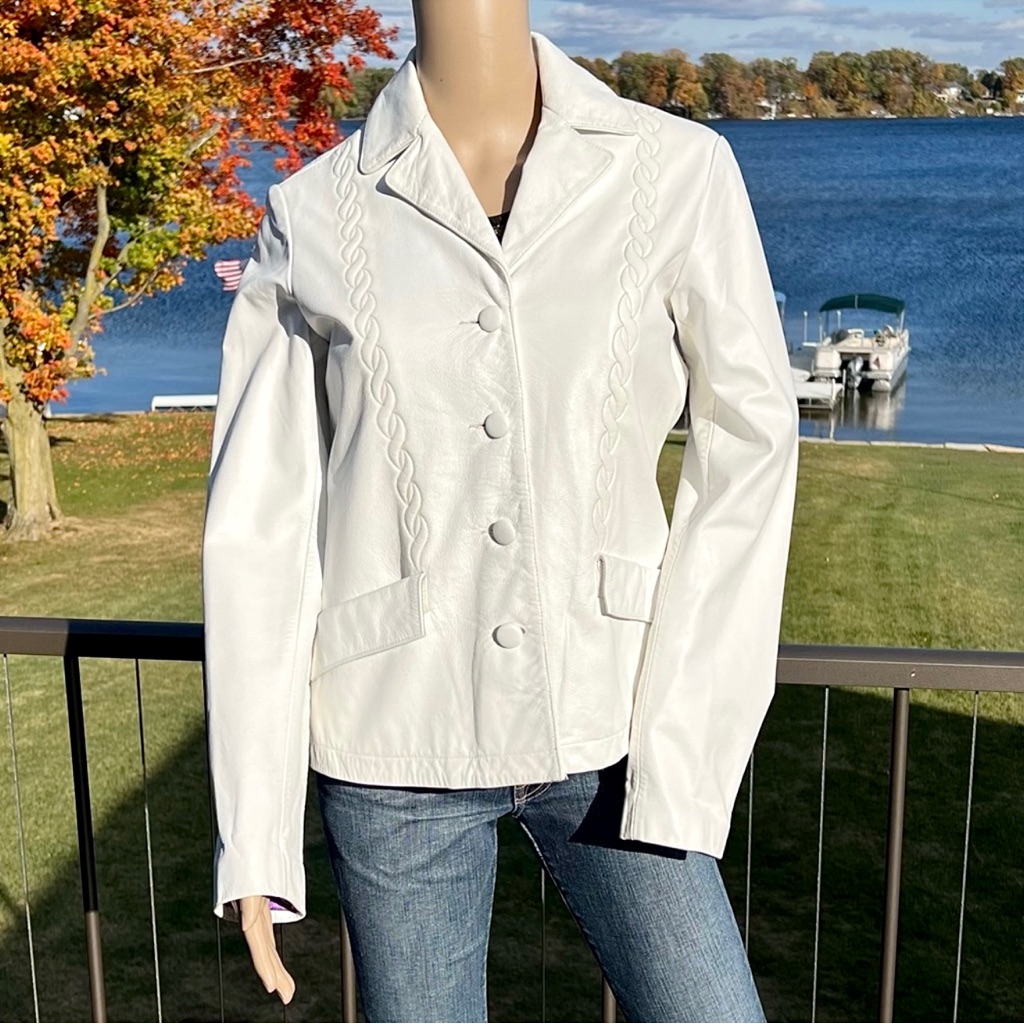 Lucky Brand Sz S White Leather Vintage Style Jacket! Euc!